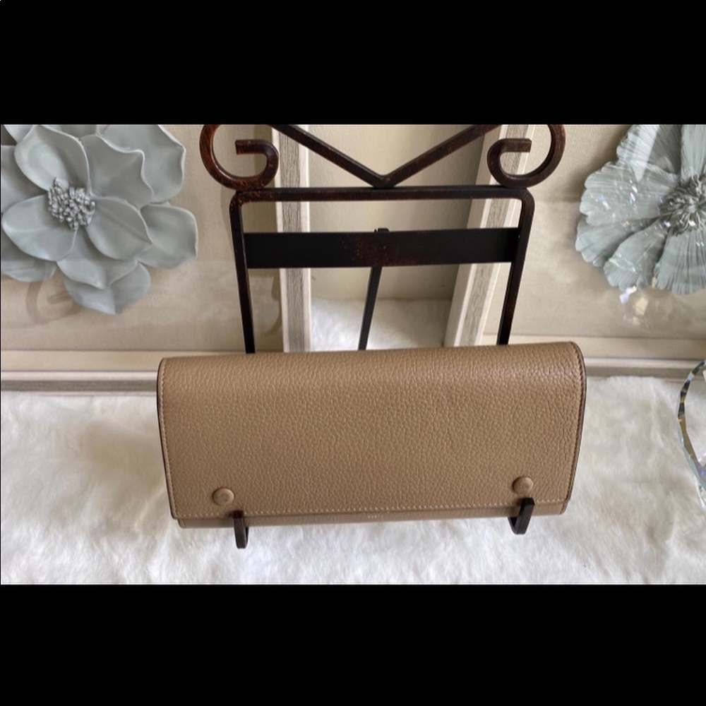 Celine Wallet Authentic Beige Leather (preowned)